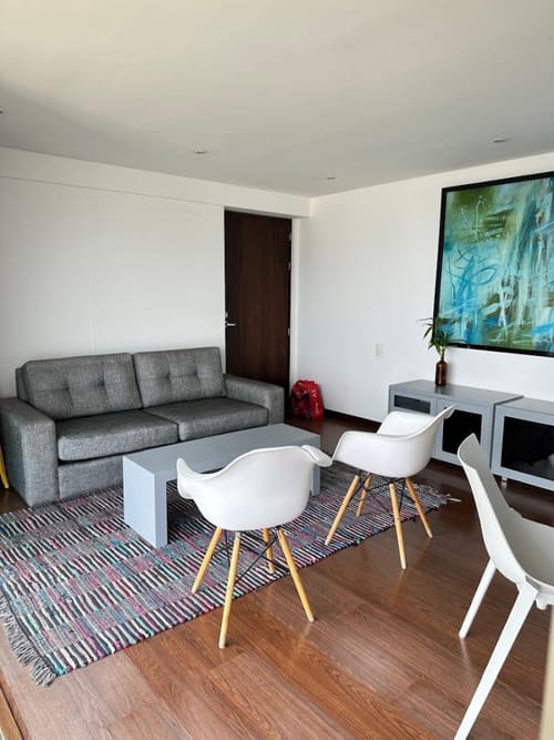 Apartamento de 1 alcoba en arriendo en San Lucas, Medellín, 95 m² · foto 5 de 17