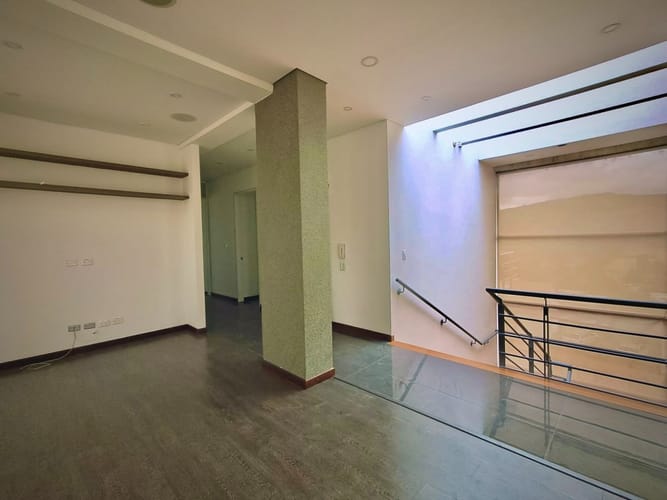 Casa de 6 alcobas en venta en Gratamira, Sopó, 390 m² · foto 9 de 24