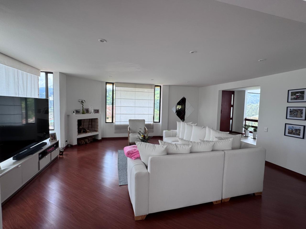 Casa en arriendo en La Cañada, La Calera · foto 8 de 19