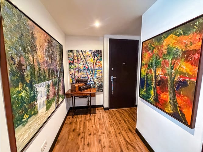 Apartamento de 2 alcobas en venta en Santa Barbara, Bogotá, 96 m² · foto 2 de 17