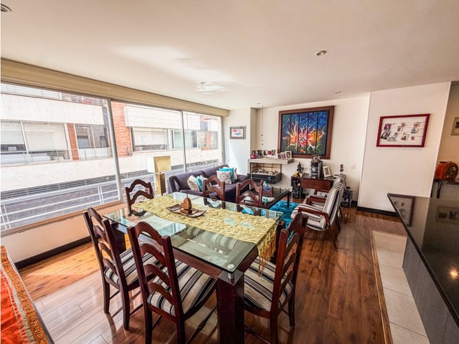 Apartamento de 2 alcobas en venta en Santa Barbara, Bogotá, 96 m² · foto 3 de 17