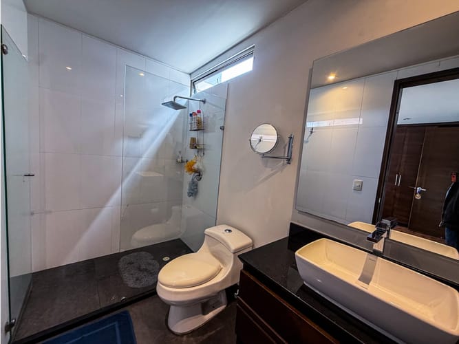 Apartamento de 2 alcobas en venta en Santa Barbara, Bogotá, 96 m² · foto 8 de 17