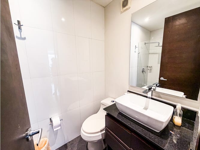 Apartamento de 2 alcobas en venta en Santa Barbara, Bogotá, 96 m² · foto 11 de 17