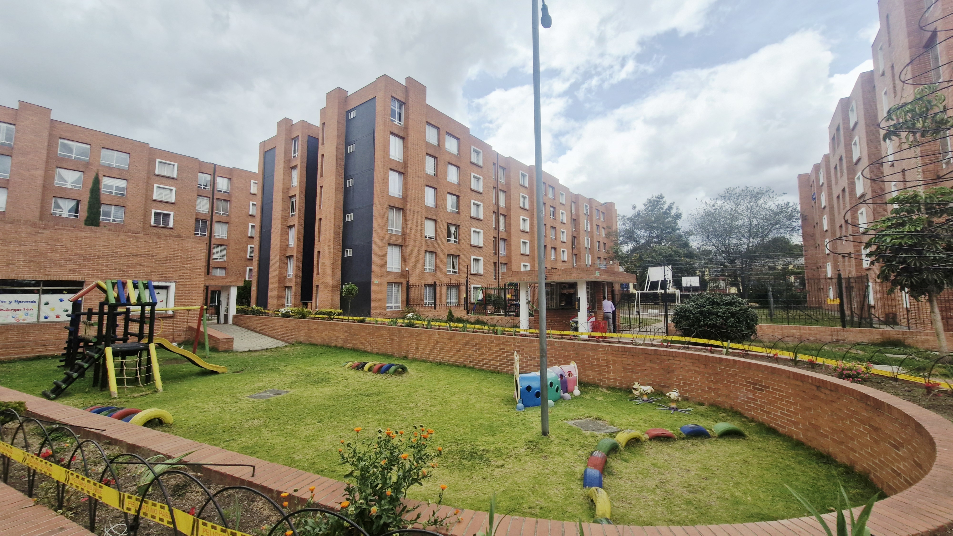 Apartamento en venta en Ub. Sabana De Tibabuyes, Bogotá · foto 16 de 22