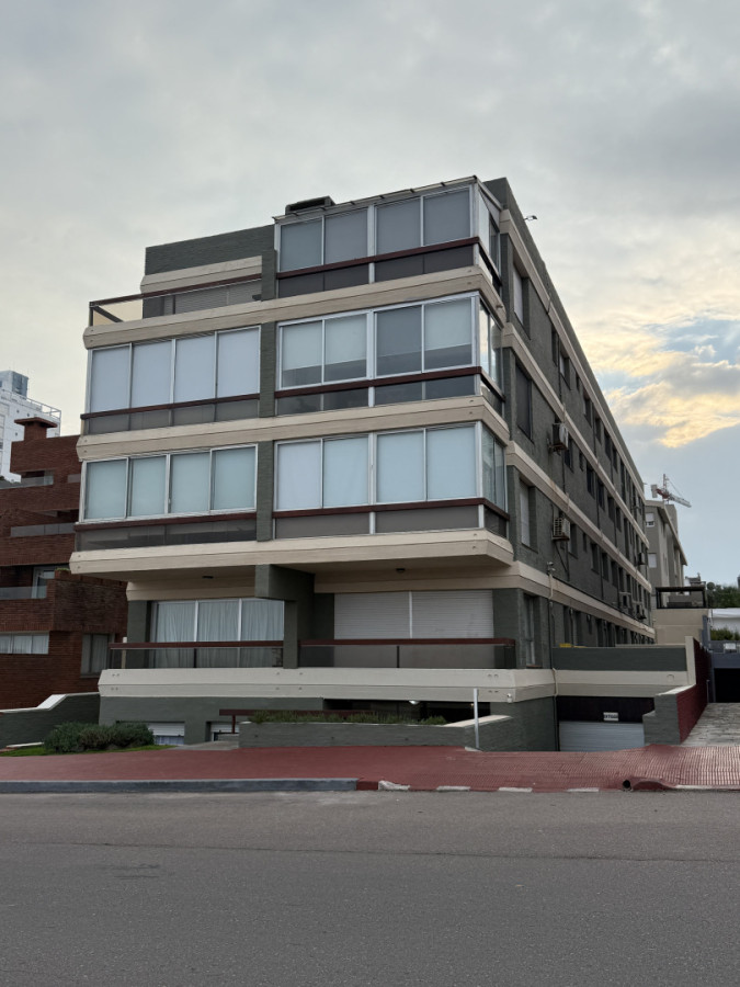Apartamento en alquiler en Península