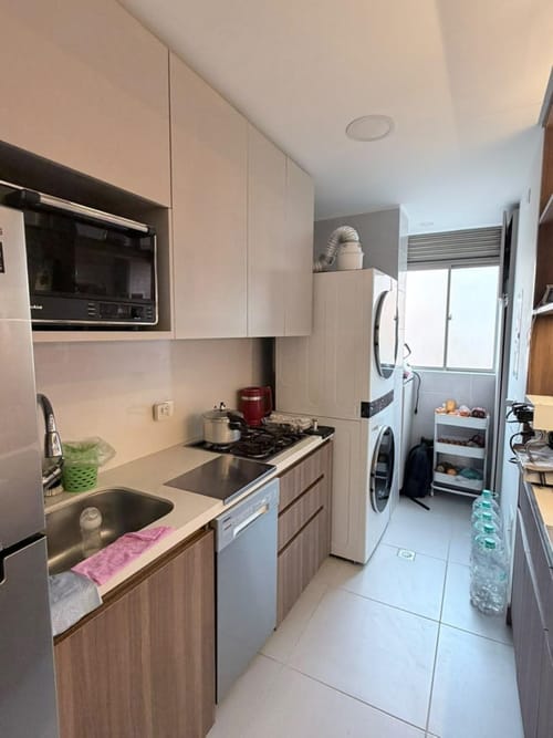 Apartaestudio en venta en Chicó Navarra, Bogotá, 71 m² · foto 19 de 24