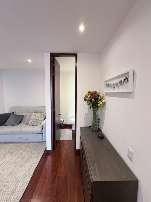 Apartaestudio en venta en Chicó Navarra, Bogotá, 71 m² · foto 20 de 24