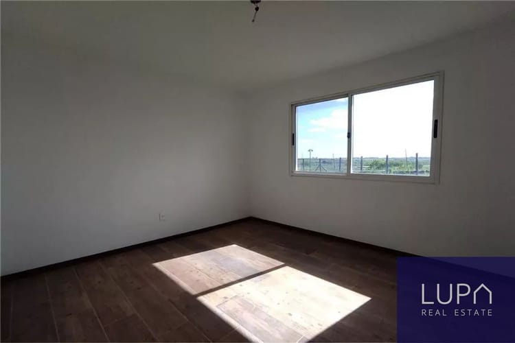 Casa en alquiler de 4 dormitorios c/ cochera en Barrio Colinas De Carrasco · Foto 5