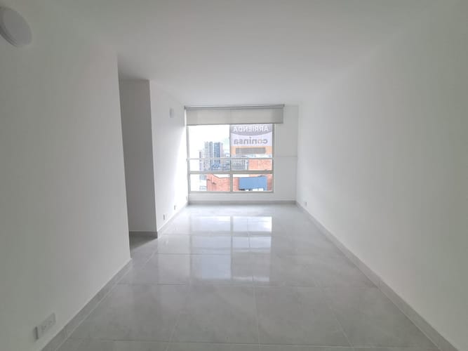 Apartamento de 3 alcobas en arriendo en Castropol, Medellín, 46 m² · foto 7 de 19