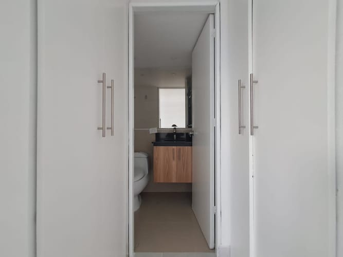 Apartamento de 3 alcobas en arriendo en Castropol, Medellín, 46 m² · foto 17 de 19