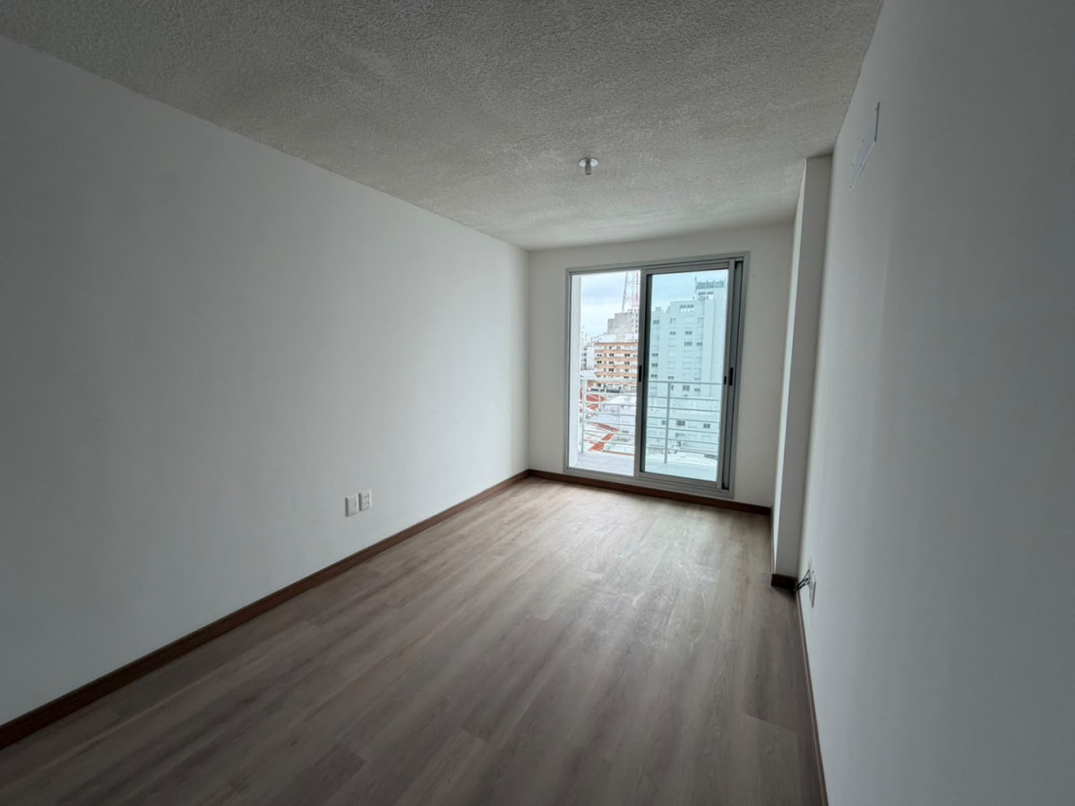 Alquiler 1 dormitorio a estrenar piso 10 - Tres Cruces · Foto 11