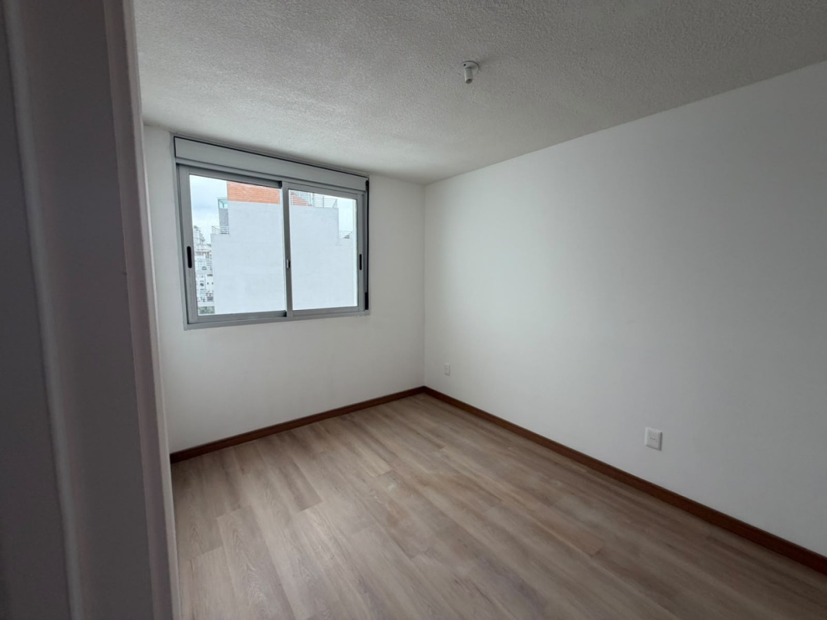 Alquiler 1 dormitorio a estrenar piso 10 - Tres Cruces · Foto 12