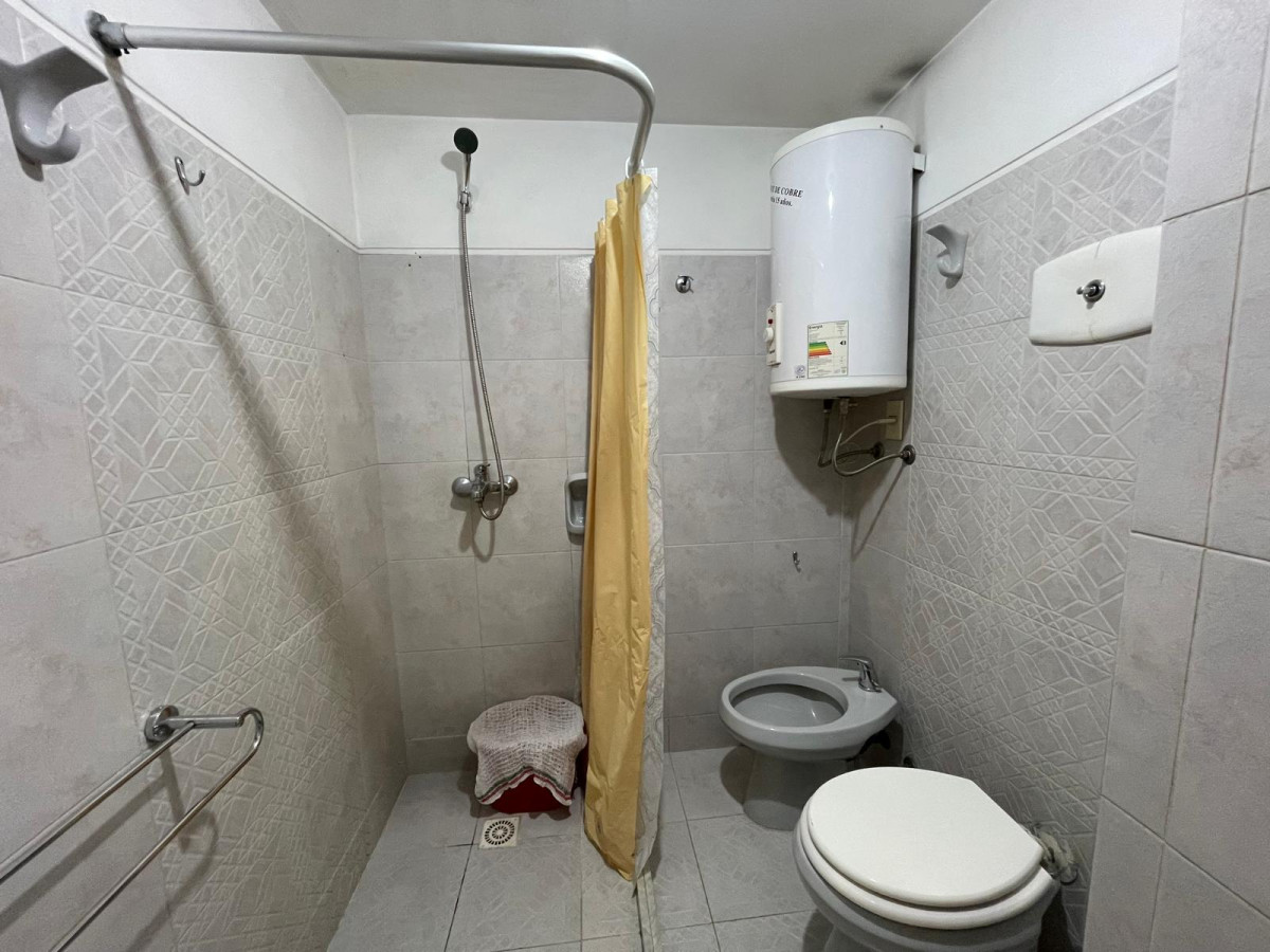 Alquiler monoambiente amueblado · Foto 10