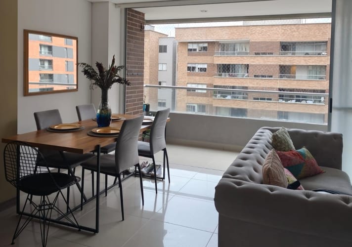 Apartamento de 3 alcobas en arriendo en Villa Carlota, Medellín, 110 m² · foto 2 de 21