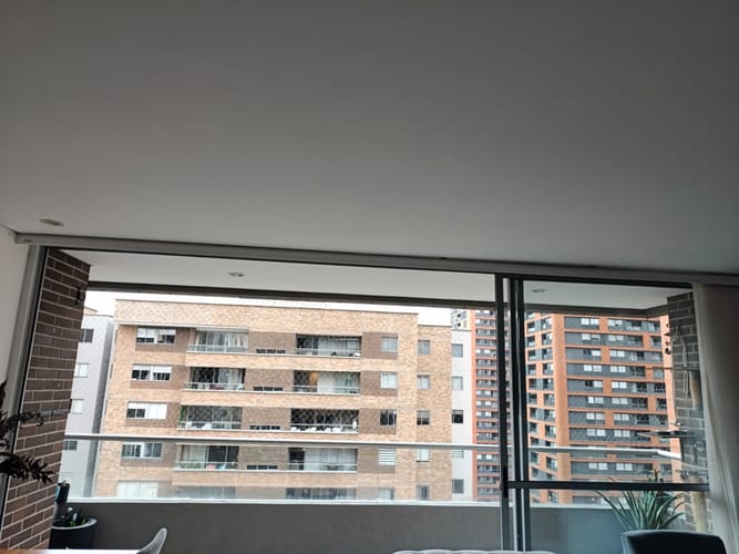 Apartamento de 3 alcobas en arriendo en Villa Carlota, Medellín, 110 m² · foto 3 de 21