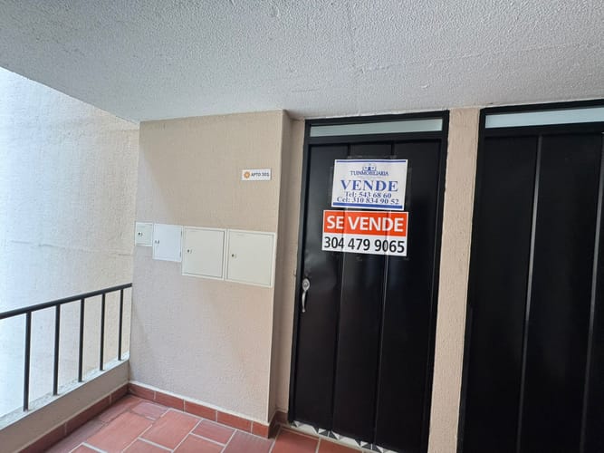 Apartamento de 3 alcobas en venta en El Carmen De Viboral, El Carmen de Viboral, 51 m² · foto 2 de 11