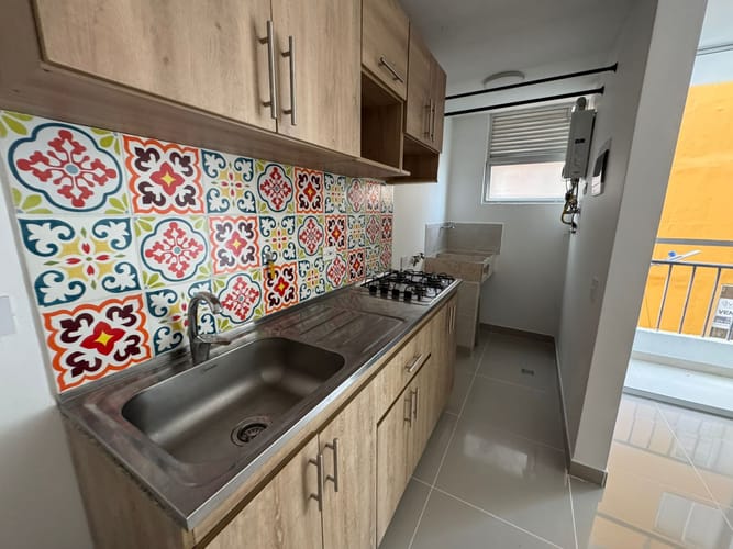 Apartamento de 3 alcobas en venta en El Carmen De Viboral, El Carmen de Viboral, 51 m² · foto 4 de 11