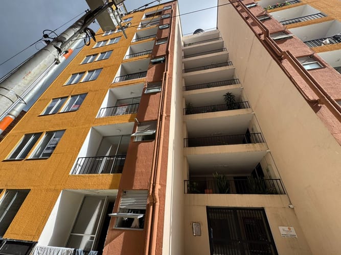 Apartamento de 3 alcobas en venta en El Carmen De Viboral, El Carmen de Viboral, 51 m² · foto 5 de 11