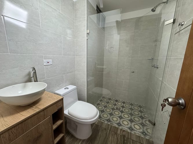 Apartamento de 3 alcobas en venta en El Carmen De Viboral, El Carmen de Viboral, 51 m² · foto 6 de 11