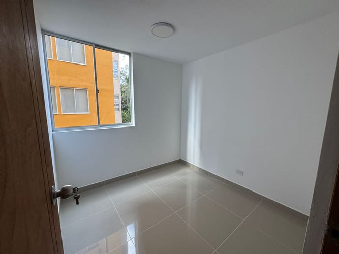 Apartamento de 3 alcobas en venta en El Carmen De Viboral, El Carmen de Viboral, 51 m² · foto 8 de 11