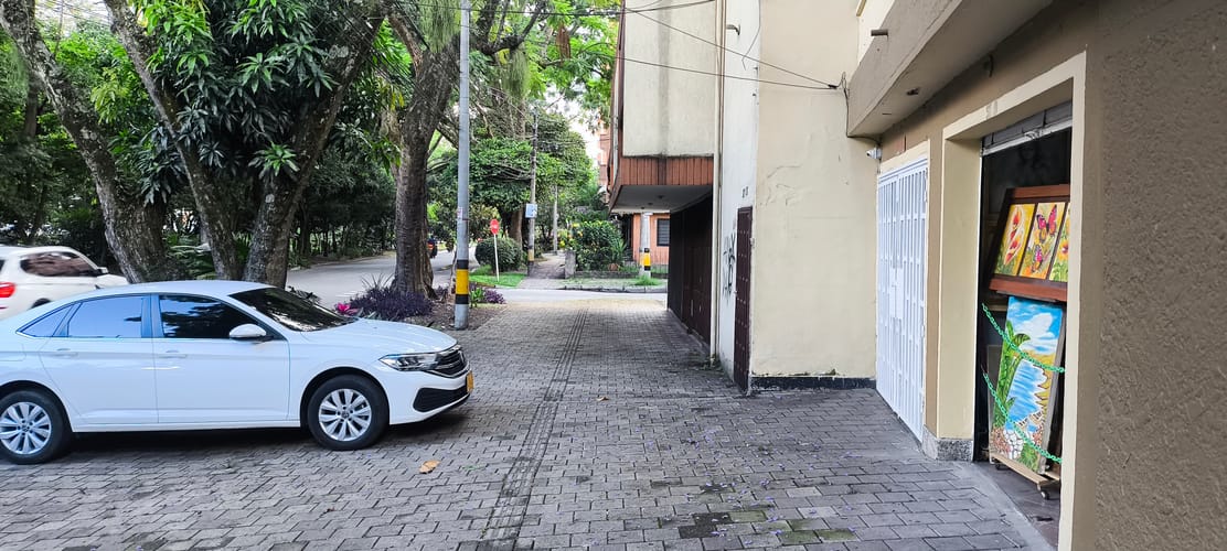 Bodega en arriendo en Conquistadores, Medellín, 175 m² · foto 7 de 12