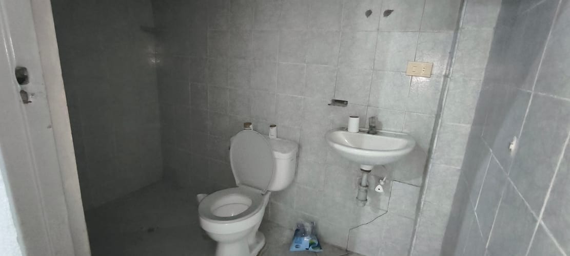 Bodega en arriendo en Conquistadores, Medellín, 175 m² · foto 9 de 12