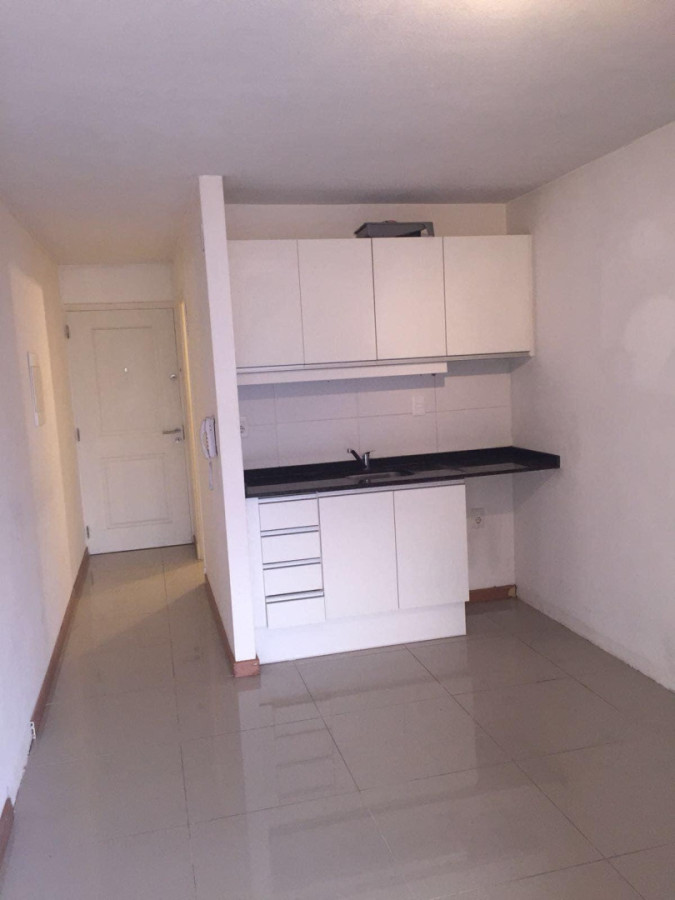 Alquiler de Monoambiente en Tres Cruces · Foto 9