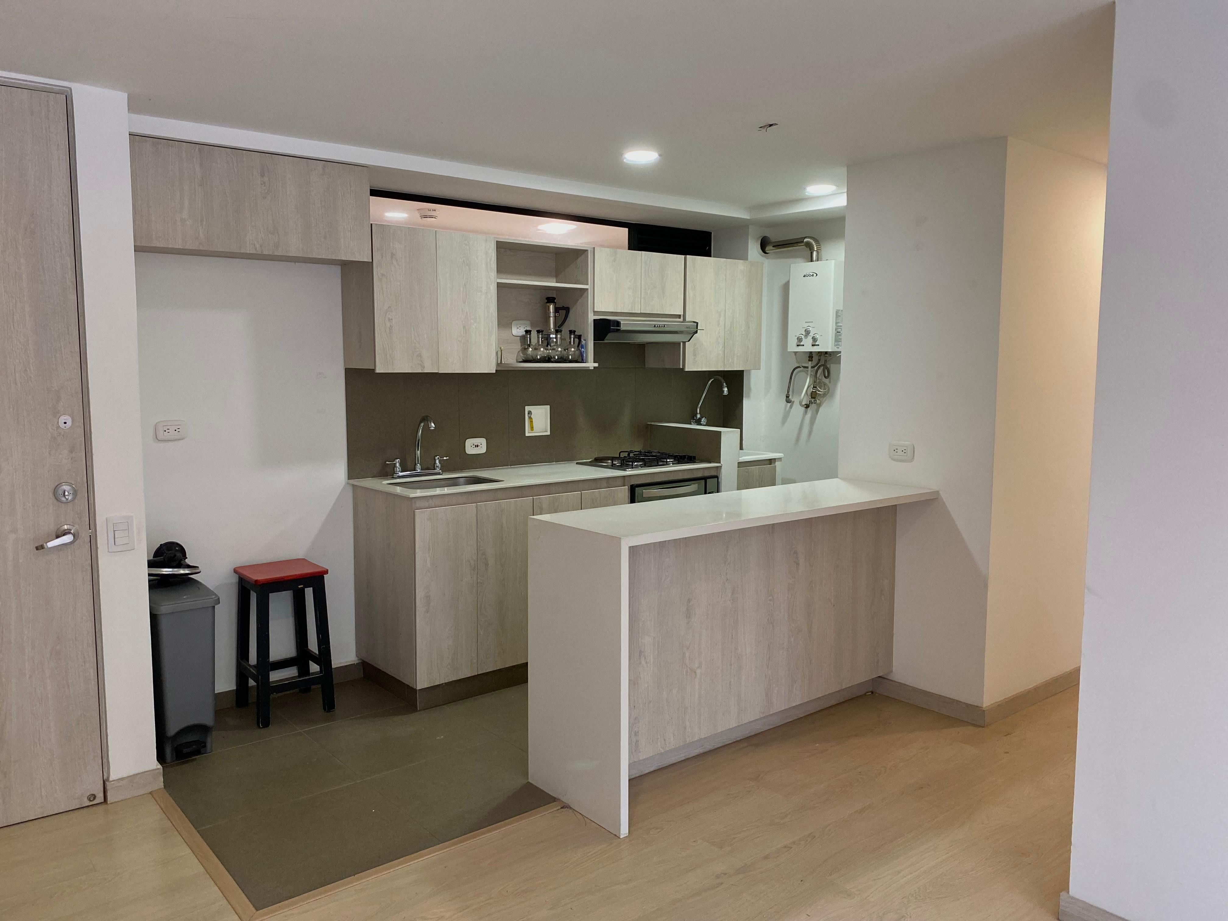 Apartamento en arriendo en El Retiro · foto 3 de 11