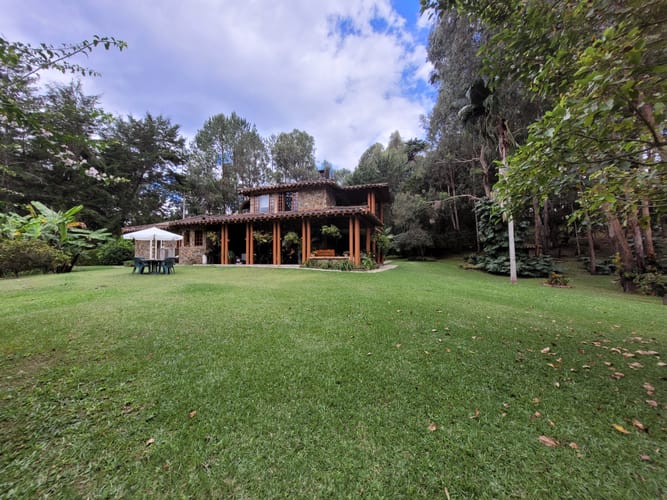 Finca en venta en Cabeceras De Llanogrande, Rionegro, 400 m² · foto 3 de 24