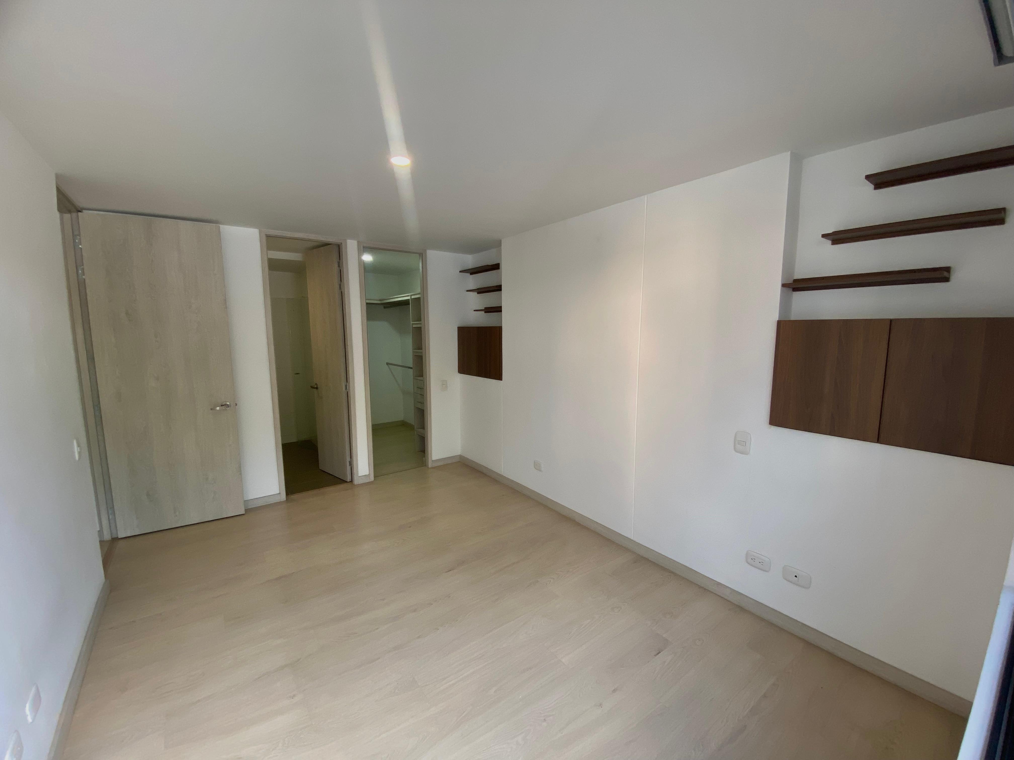Apartamento en arriendo en El Retiro · foto 8 de 11