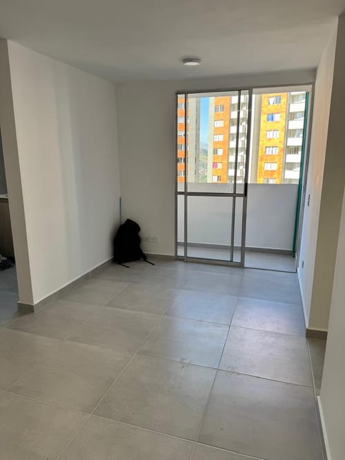 Apartamento de 3 alcobas en venta en Niquia, Bello, 52 m² · foto 5 de 19