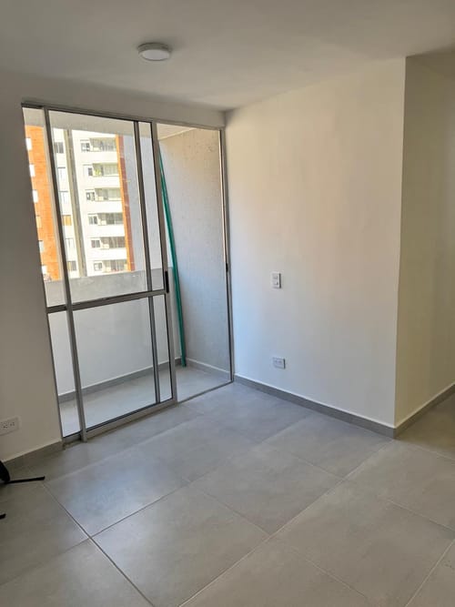 Apartamento de 3 alcobas en venta en Niquia, Bello, 52 m² · foto 6 de 19