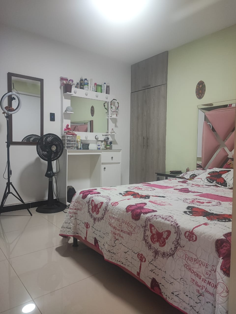 Apartamento en venta en Viviendas Del Sur, Itagüí · foto 18 de 23