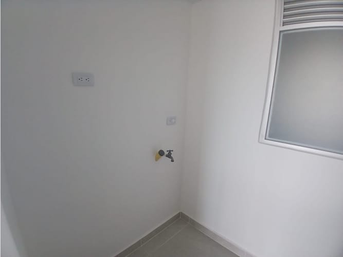 Apartamento de 2 alcobas en arriendo en Las Palmas, Ricaurte, 48 m² · foto 13 de 24