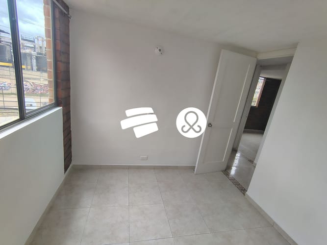 Apartamento de 3 alcobas en venta en Julio Rincon Et. I, Soacha, 52 m² · foto 8 de 16