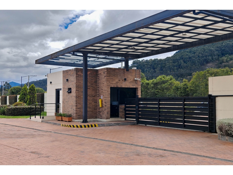 Casa en venta en La Estacion, Cajicá · foto 17 de 19