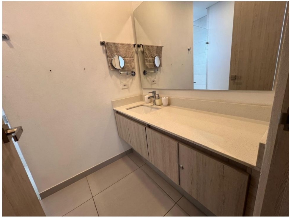 Apartamento en venta en Bello Horizonte, Santa Marta · foto 18 de 24