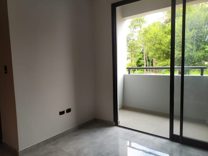 VENDO DEPARTAMENTO DE UN DORMITORIO CON BALCON EDIFICIO GONNET / RENTA ASEGURADA - foto 5