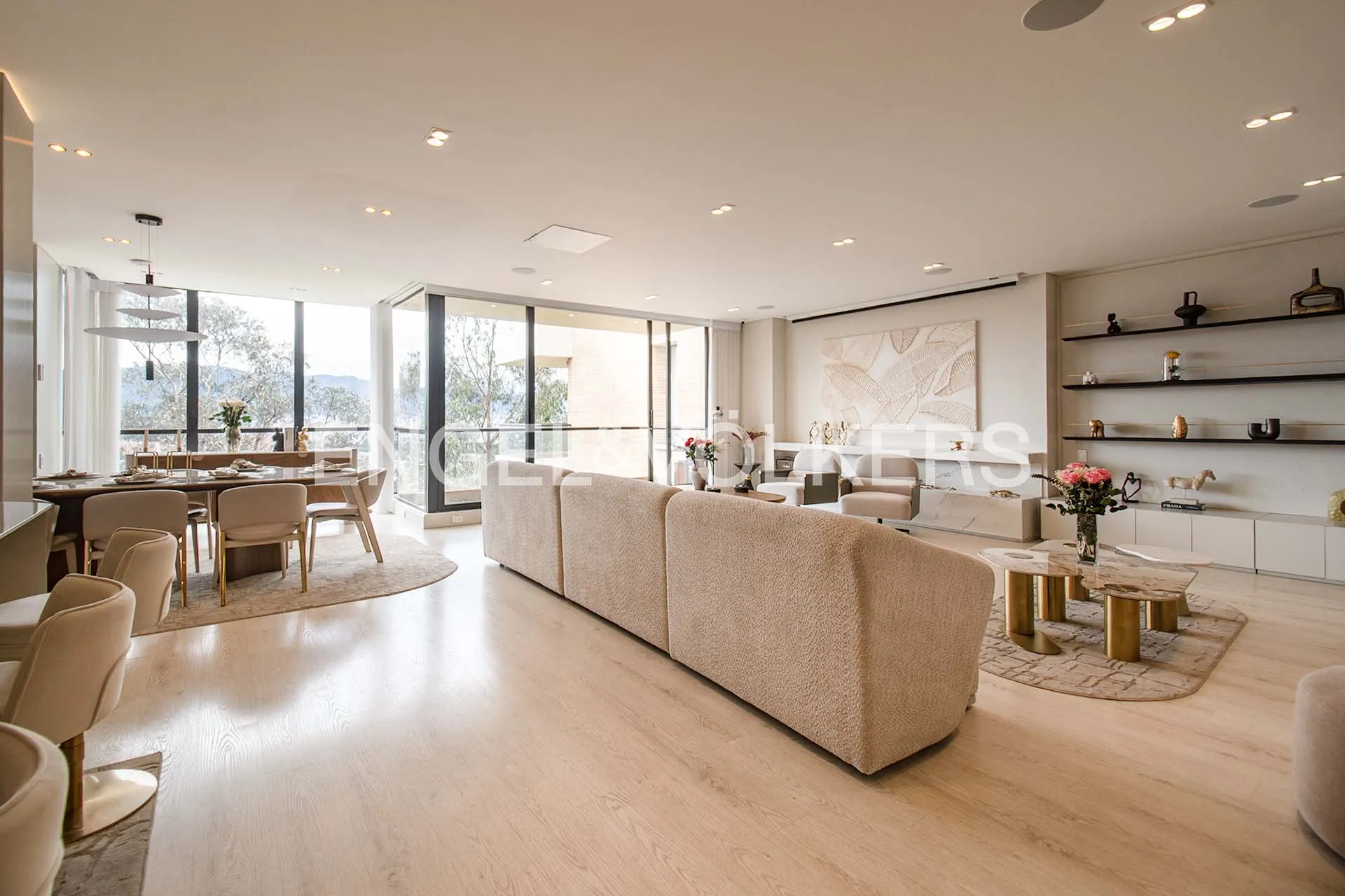 Apartamento en arriendo en Sotileza, Bogotá · foto 3 de 24
