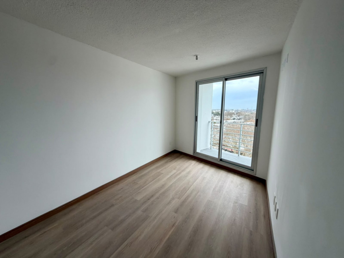 Alquiler 1 dormitorio a estrenar, 9º piso, al frente - Tres Cruces · Foto 9