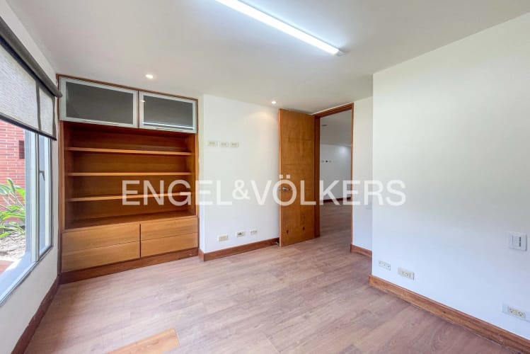 Casa de 4 alcobas en venta en Palmas, El Retiro, 480 m² · foto 7 de 22