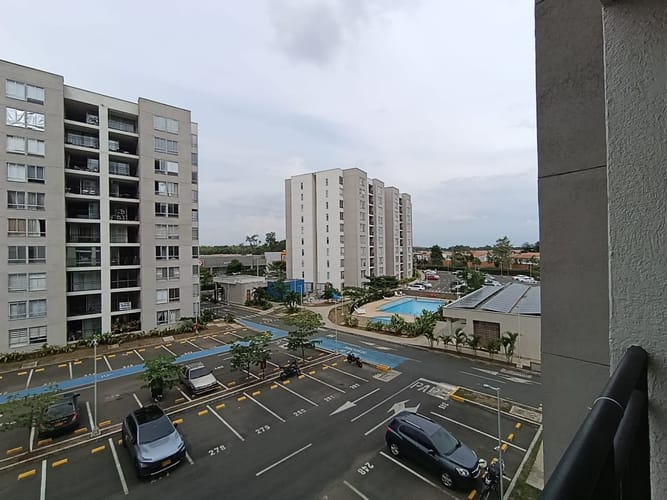 Apartamento de 2 alcobas en venta en Ciudad Country, Jamundí, 63 m² · foto 2 de 21