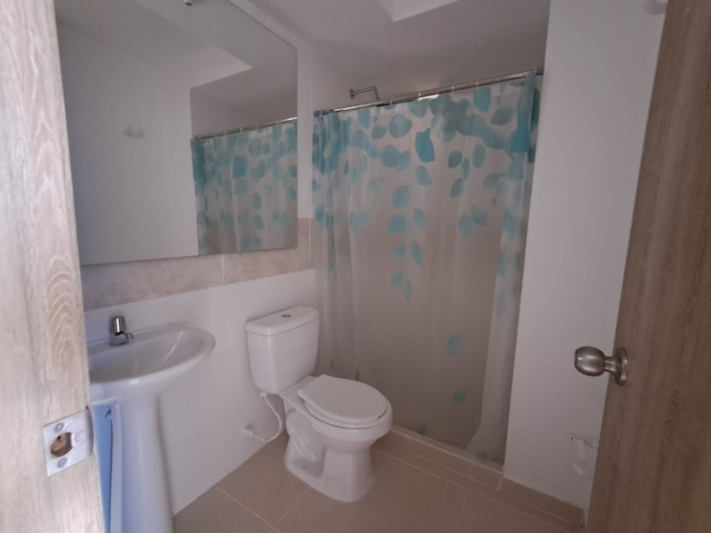 Apartamento en arriendo en Miramar, Barranquilla · foto 17 de 24