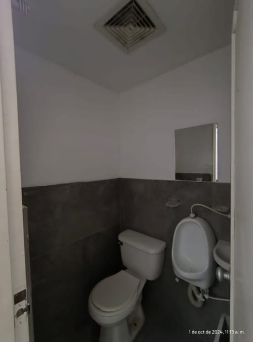 Local en arriendo en Conquistadores, Medellín, 37 m² · foto 4 de 7