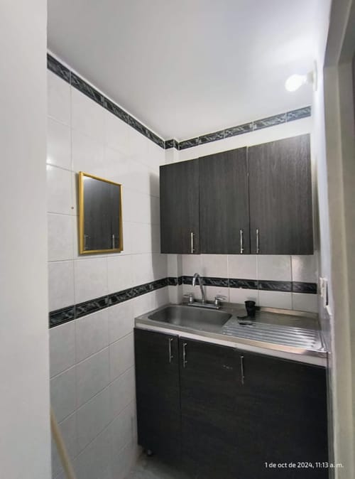 Local en arriendo en Conquistadores, Medellín, 37 m² · foto 5 de 7
