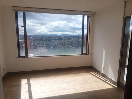 Apartamento de 4 alcobas en venta en La Esperanza Norte, Bogotá, 169 m² · foto 9 de 24
