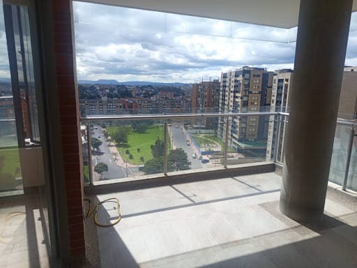 Apartamento de 4 alcobas en venta en La Esperanza Norte, Bogotá, 169 m² · foto 10 de 24