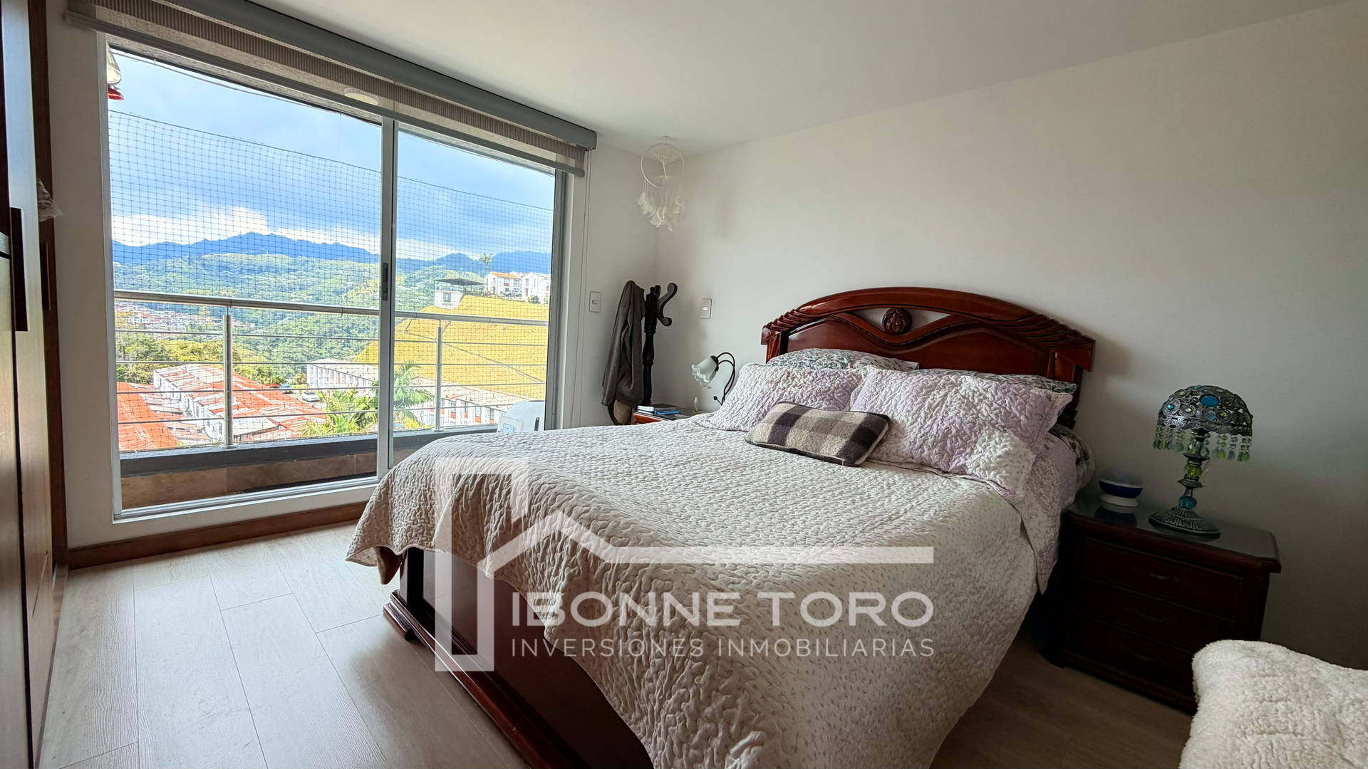Apartamento en venta en Cerro De Oro, Manizales · foto 5 de 12