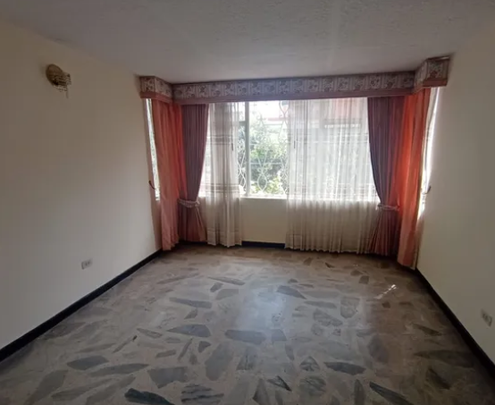 Casa de 5 alcobas en venta en Tunja, Tunja, 305 m² · foto 15 de 17