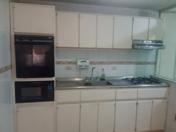 Casa de 5 alcobas en venta en Tunja, Tunja, 305 m² · foto 11 de 17